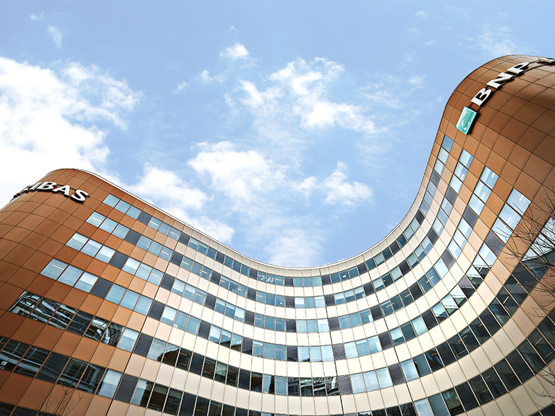 Investissement locatif à FONTENAY SOUS BOIS  18663.00 m² de BUREAUX ⋅