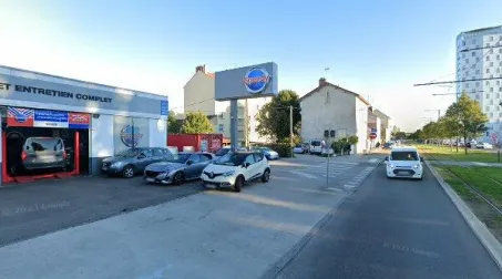 DIJON COMMERCE 