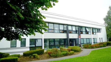 Investissement locatif à VILLENEUVE D'ASCQ : 5451.00 m² de ...