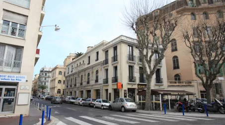 NICE BUREAUX 
